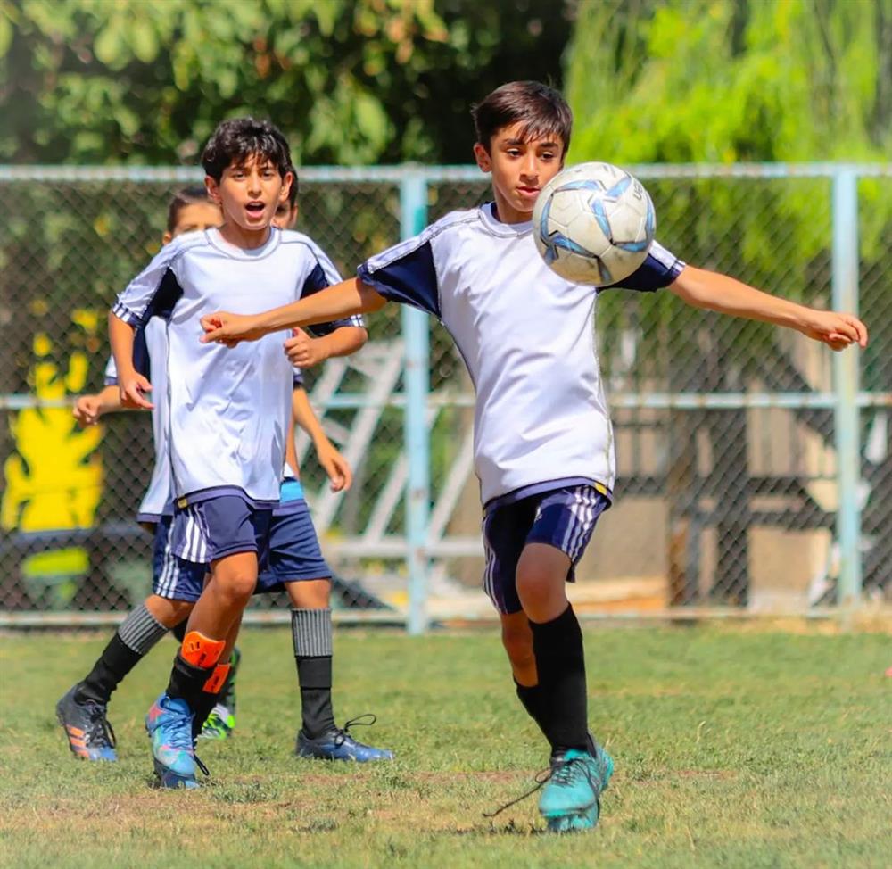 مدرسه فوتبال درفک البرز